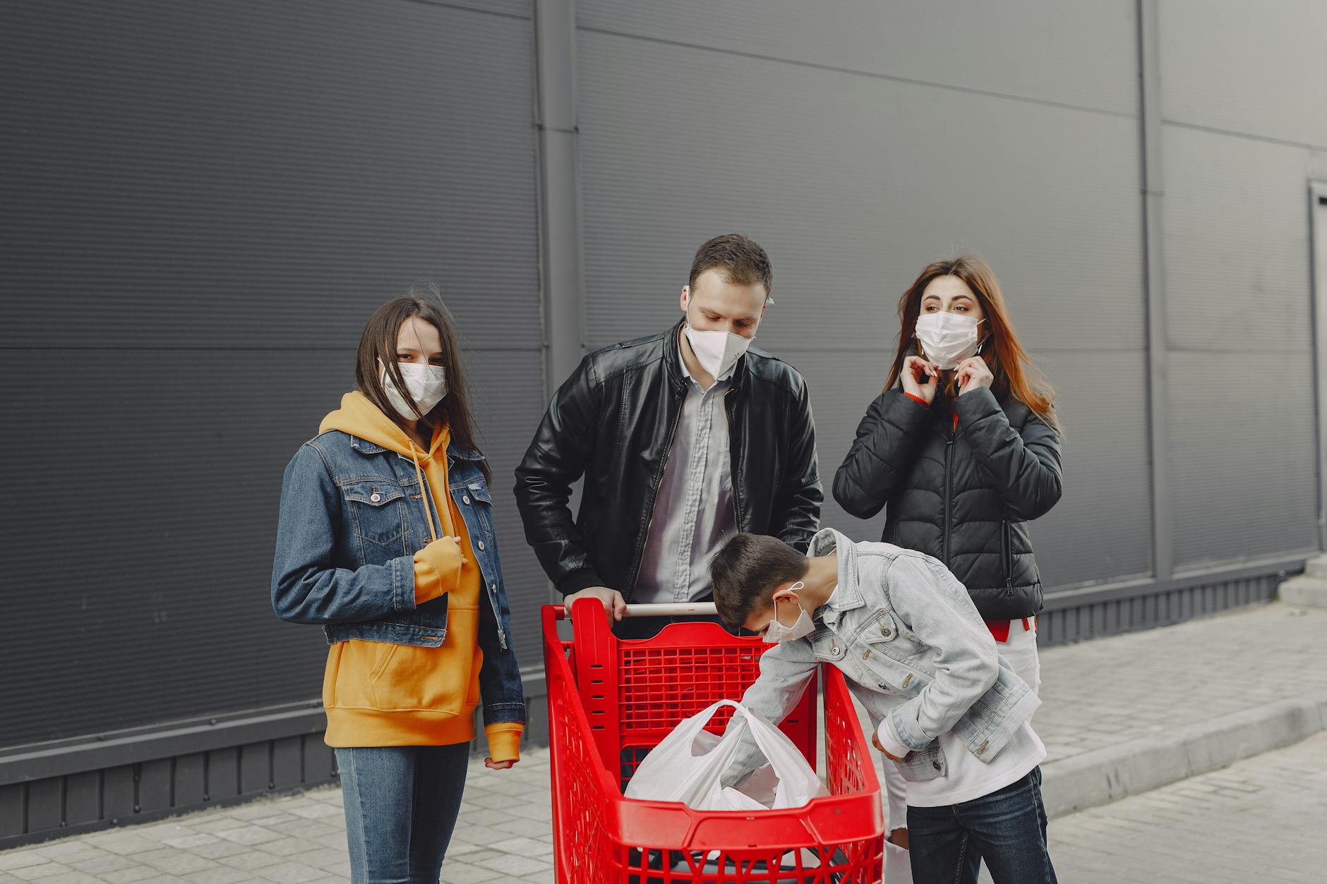 Family enjoying a shopping day representing family-friendly shopping in Frisco TX