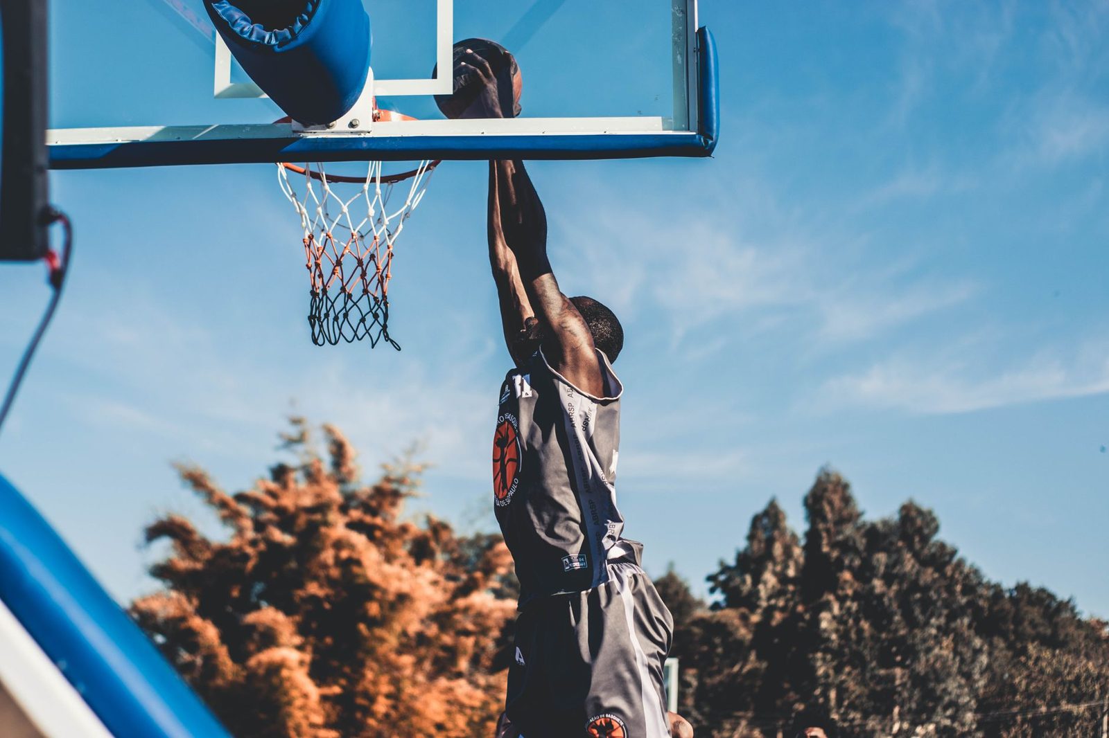 Basketball player scoring at Comerica Center Frisco