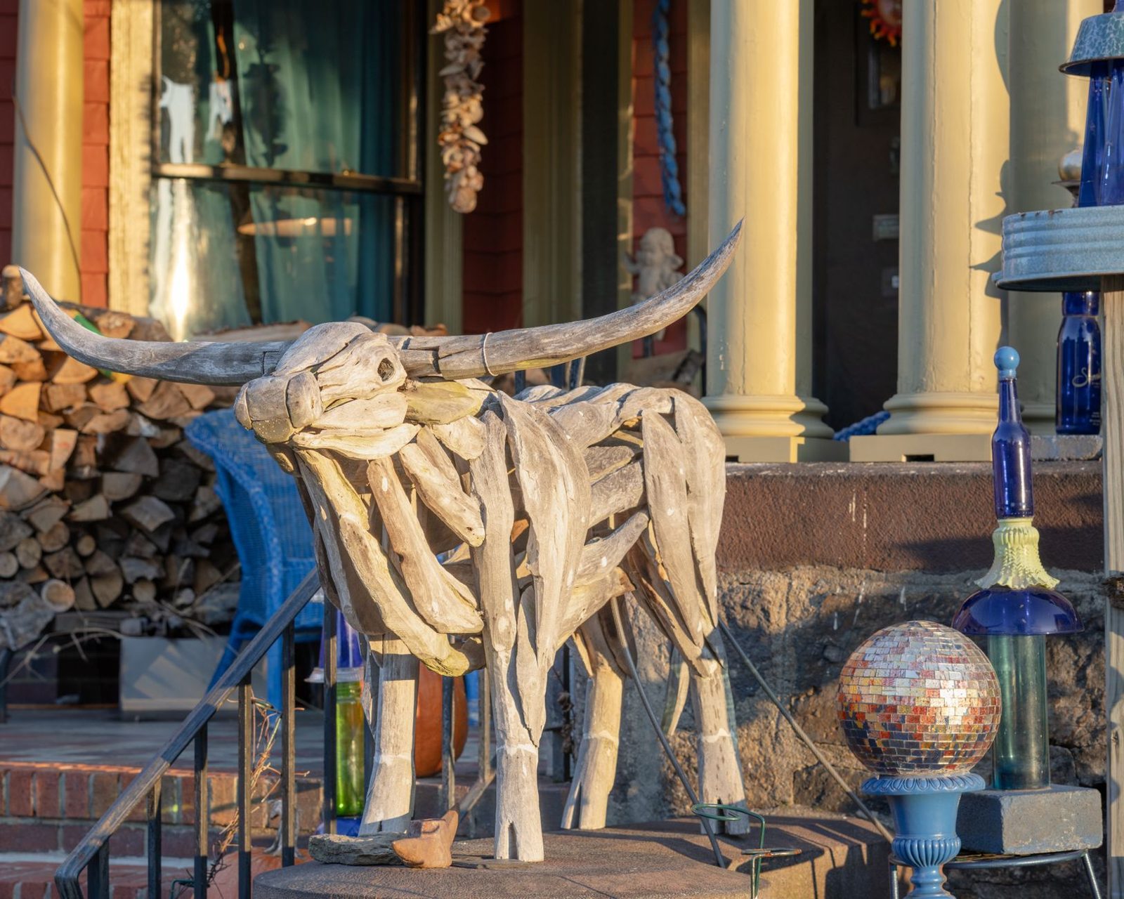 Longhorn cattle drive sculpture in a Texas city park